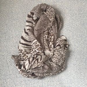 Thin brown animal print oversized  scarf